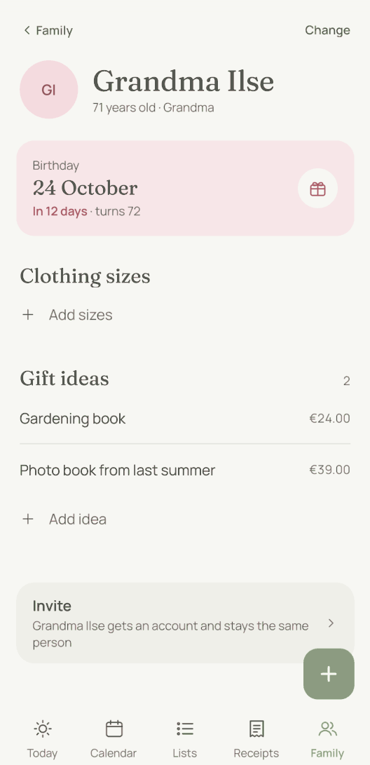 A person's page, here Grandma Ilse. At the top is her birthday and how many days are left, and below that her clothing sizes and gift ideas with prices.